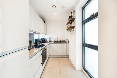 1 bedroom apartment for sale, Station Approach, Ruislip