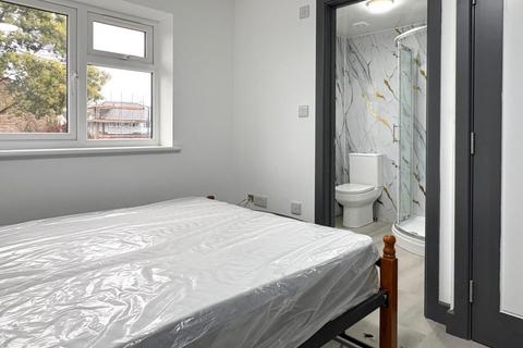 undefined, Conway Road, Hounslow TW4