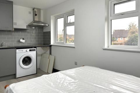 undefined, Conway Road, Hounslow TW4