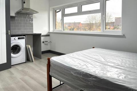 undefined, Conway Road, Hounslow TW4