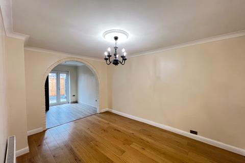 undefined, Great Cambridge Road, Enfield