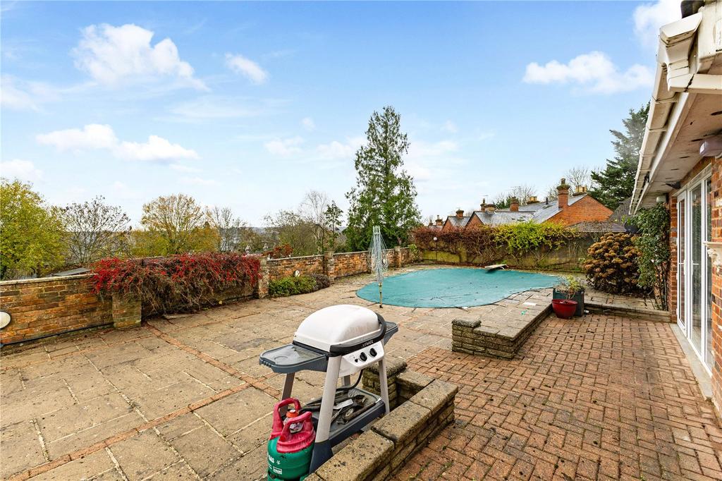 Patio/Pool