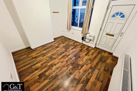 3 bedroom terraced house to rent, Park Road, Netherton, Dudley