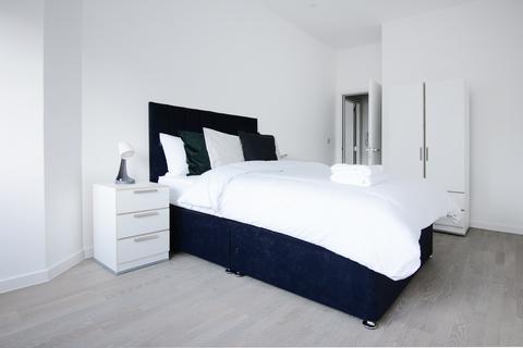 1 bedroom apartment to rent, Vonder Village, Riverbank Way TW8