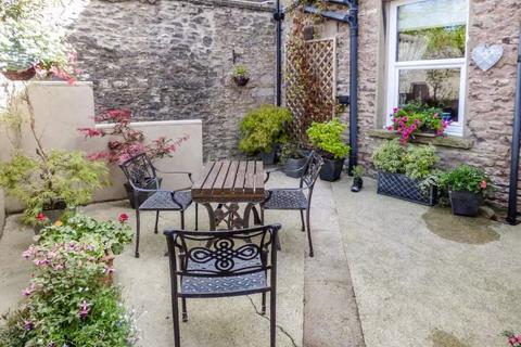 Hospitality for sale, 63 High St Kirkby Stephen CA17 4SH
