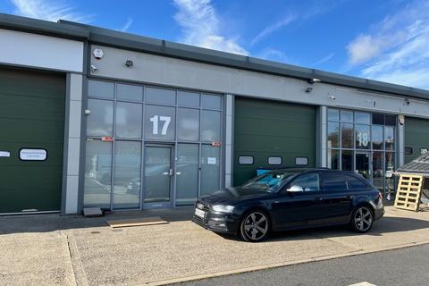 Warehouse to rent, Peartree Rd Stanway CO3 0AB
