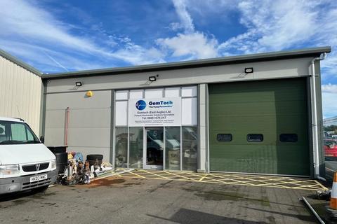 Warehouse to rent, Peartree Rd Stanway CO3 0AB