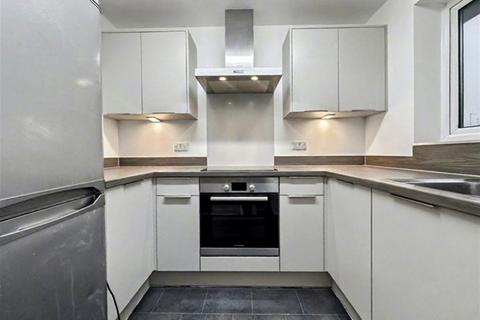 2 bedroom flat to rent, Tattershall Drive, Hemel Hempstead