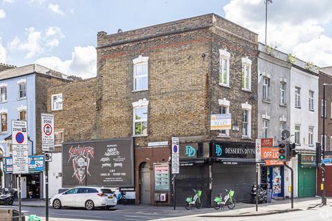 Retail property (high street) to rent, 32 Stroud Green Rd London N4 3EA