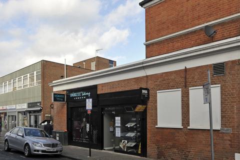 Retail property (high street) to rent, 262 Upper Tooting Rd London SW17 0DW