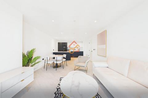 2 bedroom flat to rent, Vista River Gardens, Water Street, Manchester M3