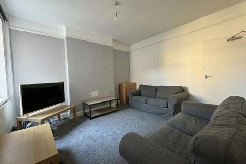 4 bedroom house to rent, Nottingham NG7