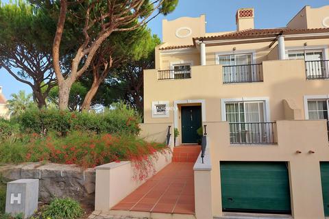 4 bedroom townhouse, Quarteira,  Algarve, Portugal