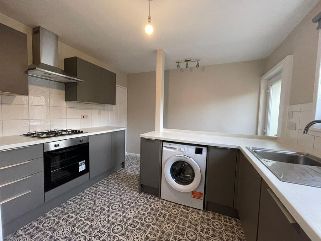 Kitchen 1