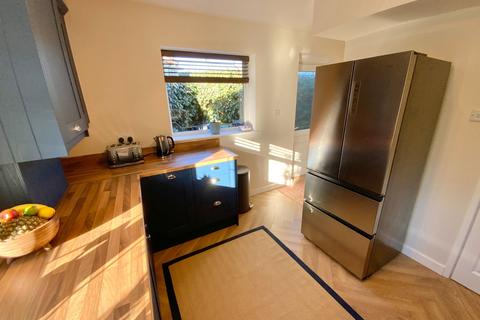 undefined, Witley Avenue, Halesowen B63