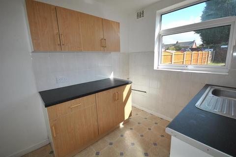 2 bedroom terraced house to rent, Chapel Road, Grassmoor, Chesterfield, S42 5EL