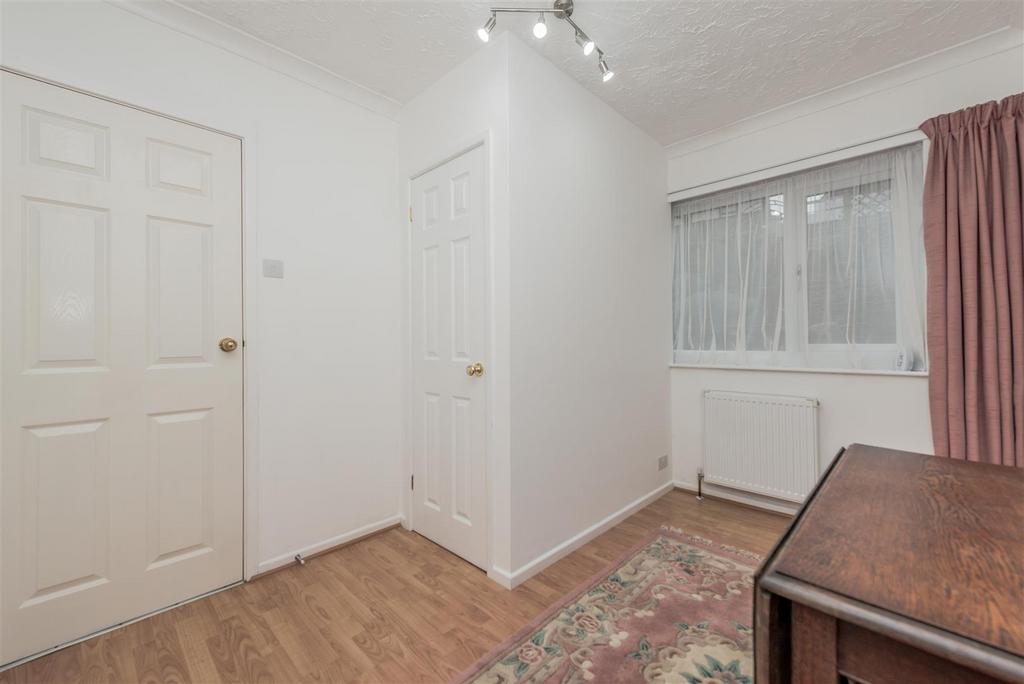 Dining Room: