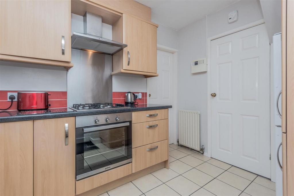 Fitted Kitchen: