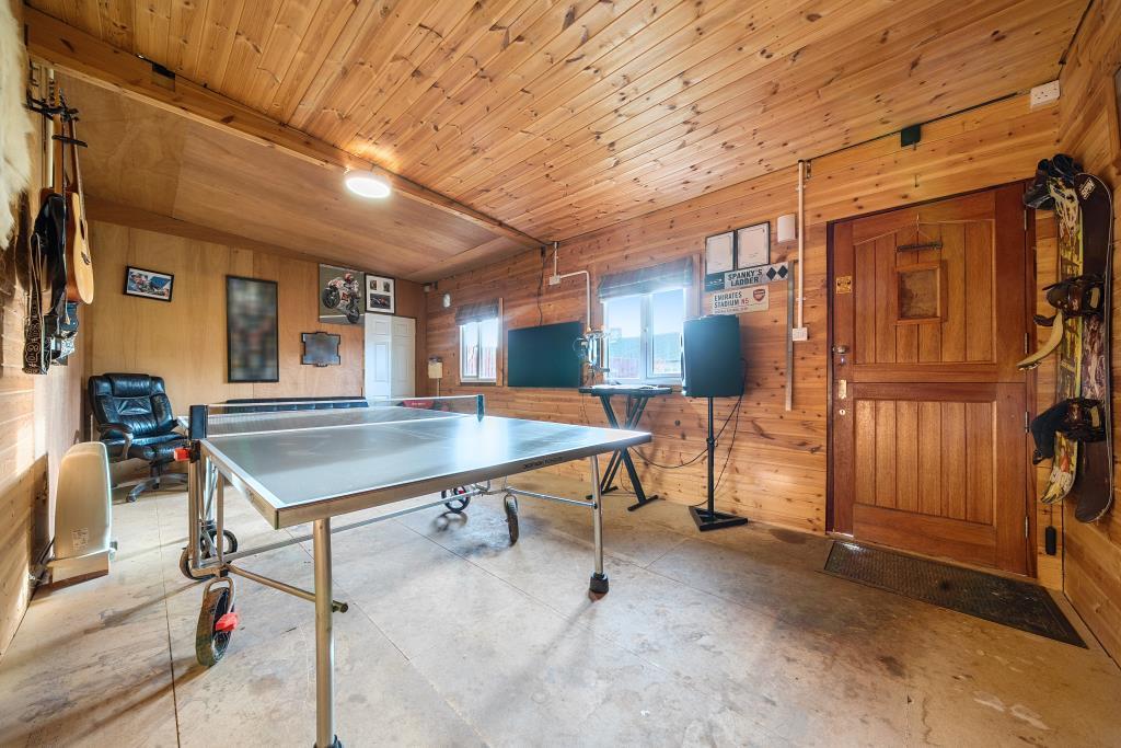 Work shop/ Summer house