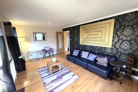 undefined, King's Gate, West End, Aberdeen, AB15