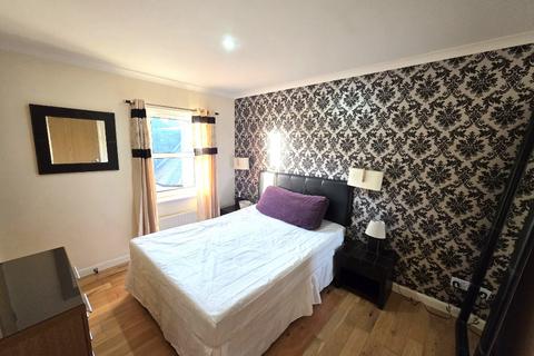 undefined, King's Gate, West End, Aberdeen, AB15