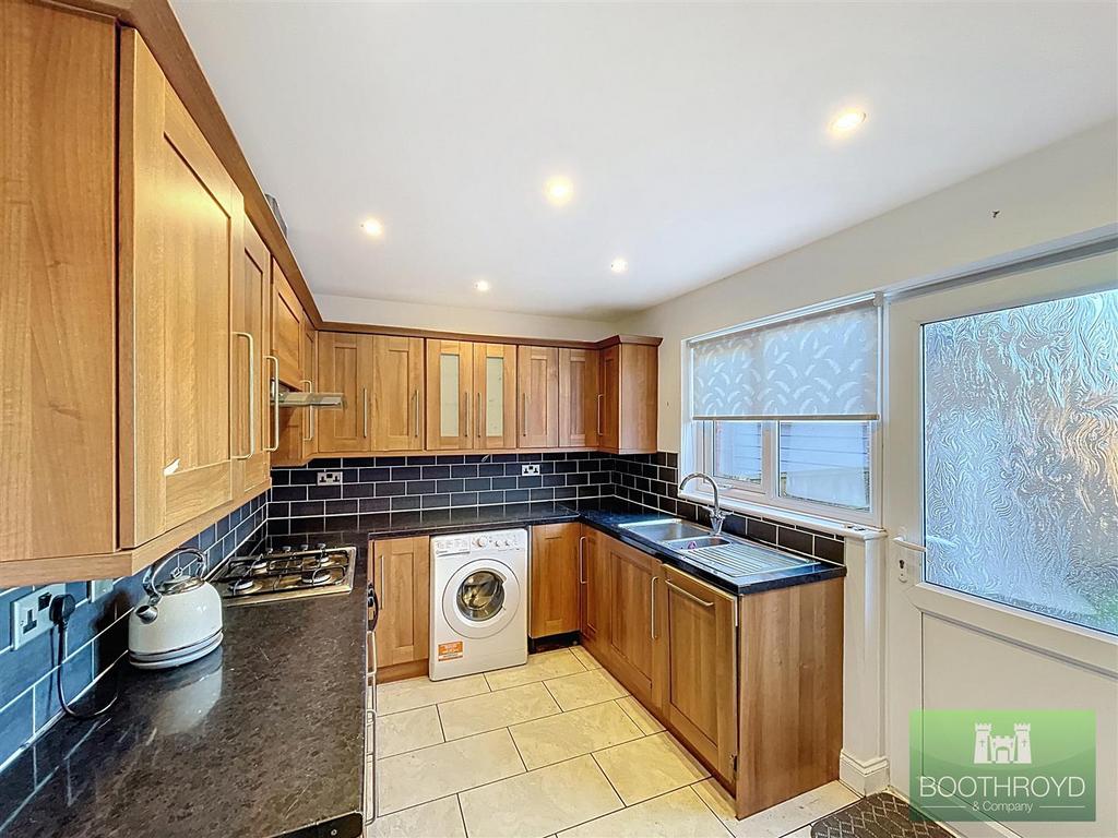 Fitted Kitchen