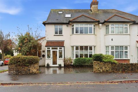 Ambleside Drive, Southend-on-Sea, Essex, SS1