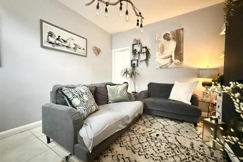2 bedroom house for sale, Glengate, Wigston LE18