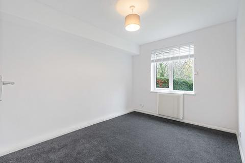 undefined, Foxhills, Woking, Surrey, GU21