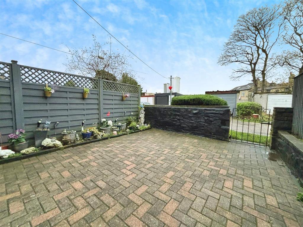 Rear Yard