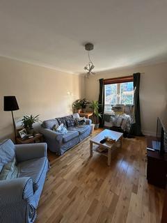 2 bedroom flat to rent, Tay Street, Tayport DD6