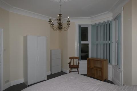2 bedroom apartment to rent, Grantham Road, Sandyford, Newcastle upon Tyne