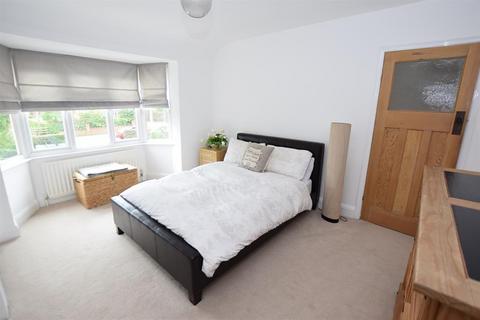 3 bedroom semi-detached house to rent, Earlswood Common, Earlswood, Solihull, B94 5SJ