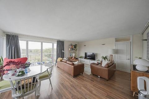 undefined, The Hollies, London E11