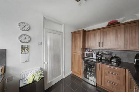 undefined, The Hollies, London E11