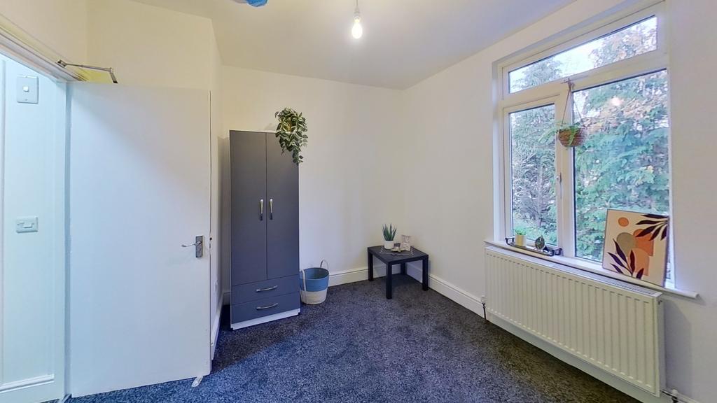 Bedroom (7)