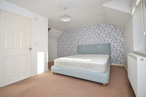 undefined, Henrys Court, Raunds