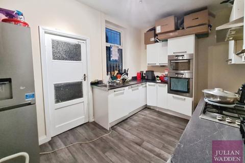 undefined, Sandheys Grove, Gorton, Greater Manchester, M18