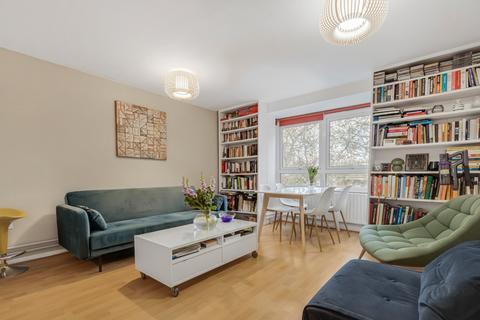 1 bedroom flat for sale, Highbury New Park, Highbury, London, N5