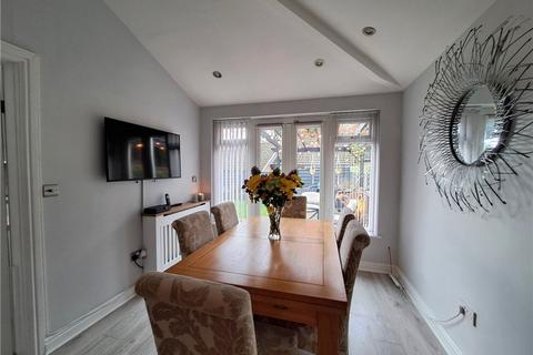 undefined, Iveson Rise, Leeds, West Yorkshire, LS16