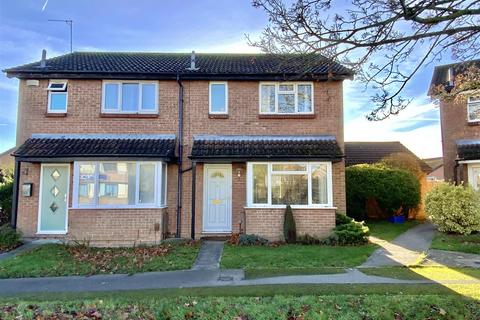 3 bedroom semi-detached house for sale, Hyde Close, Newport Pagnell