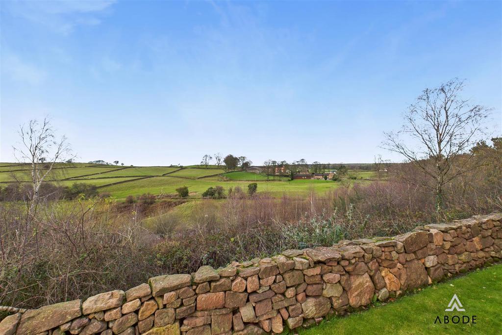 CAM03473 G0-PR0516-STILL055.jpg