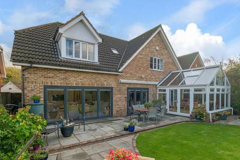 undefined, Bucknalls Drive, Bricket Wood, AL2
