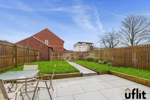 3 bedroom semi-detached house for sale, Staveley Road, Poolsbrook, Chesterfield