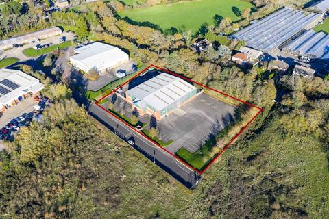 Warehouse to rent - Aspire House, Hannah Way, Gordleton Industrial Estate, Lymington, SO41 8JD