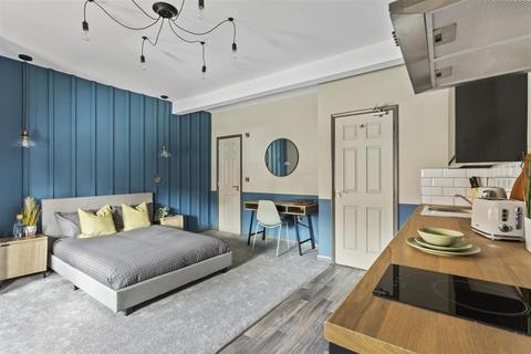 undefined, Belvedere Road, Burton-On-Trent DE13