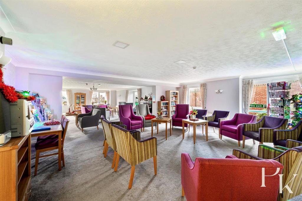 Communal Lounge