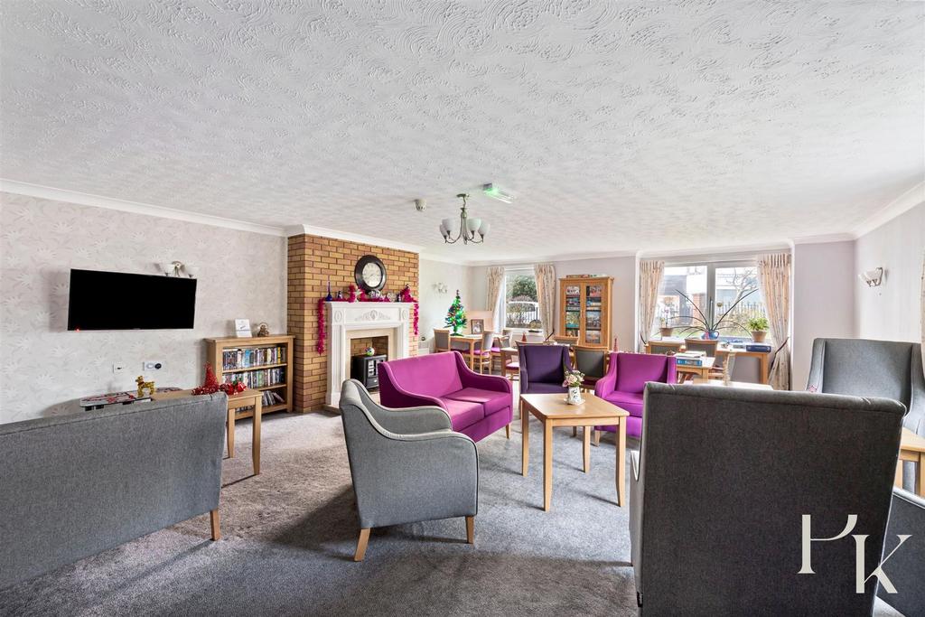 Communal Lounge