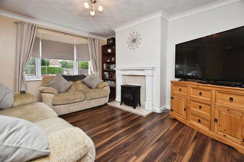 3 bedroom semi-detached house for sale, Woolam Hill, Hull HU12
