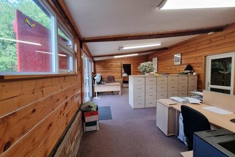 Office to rent - Newport